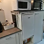 بيت للعطل La Dependance, Petite Maison Au Calme 1chambre *