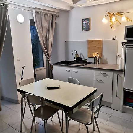 La Dependance, Petite Maison Au Calme 1chambre Vallon-sur-Gee