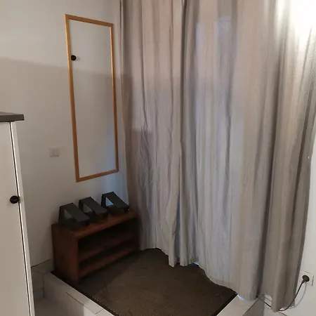 La Dependance, Petite Maison Au Calme 1chambre *