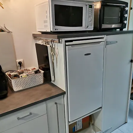Dom wakacyjny La Dependance, Petite Maison Au Calme 1chambre *