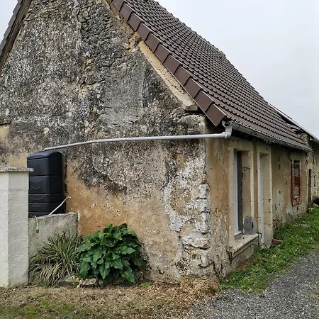 Vakantiehuis La Dependance, Petite Maison Au Calme 1chambre Vallon-sur-Gee