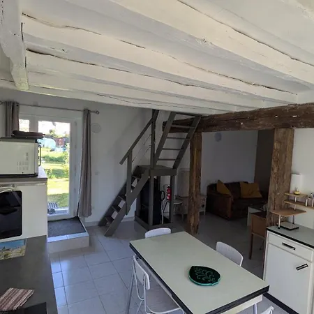 La Dépendance, Petite Maison Au Calme 1chambre