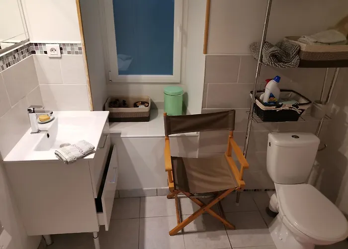 La Dépendance, Petite Maison Au Calme 1chambre