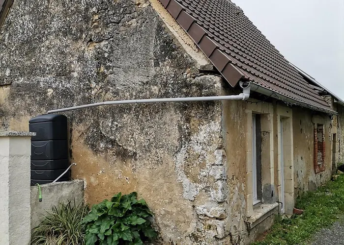 Hébergement de vacances La Dépendance, Petite Maison Au Calme 1chambre Vallon-sur-Gee